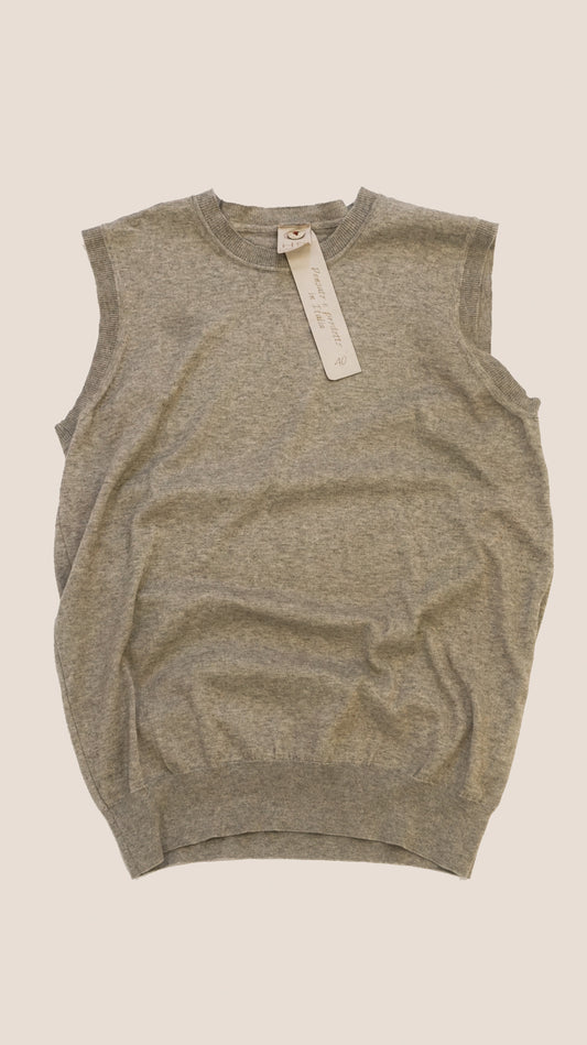 H953 Beige Sweater Vest